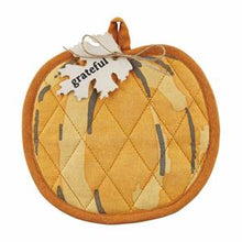 Load image into Gallery viewer, Pumpkin Pot Holder + Towel Set
