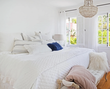 Load image into Gallery viewer, Hampton Bedding
