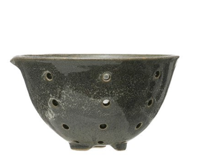 Stoneware Berry Bowl