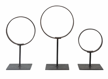 Load image into Gallery viewer, Metal Ring on Stand
