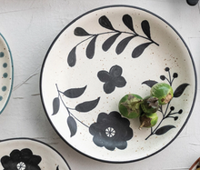 Load image into Gallery viewer, Matte Black Platter
