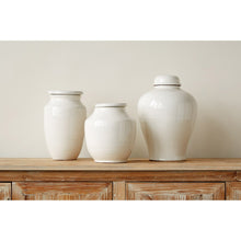 Load image into Gallery viewer, White Terra-cotta Cachepot
