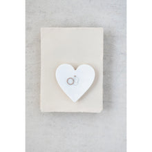 Load image into Gallery viewer, Marble Heart Dish
