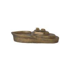 Load image into Gallery viewer, Boat Sitter
