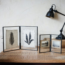 Load image into Gallery viewer, Folded Photo Frame
